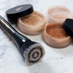 LumiMatte Blurring Finishing & Setting Powder In Medium / Tan -Butter London Store lumimatte blurring finishing setting powder in medium tan 691605